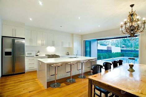 Property photo of 9 Kooyong Road Armadale VIC 3143