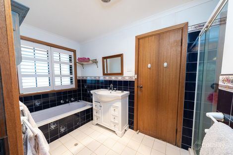 Property photo of 36 Ray Orr Drive Mount Barker SA 5251