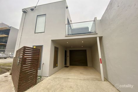 Property photo of 8 Collins Place Geelong VIC 3220
