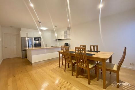 Property photo of 8 Collins Place Geelong VIC 3220