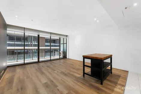 Property photo of 704/55 Queens Road Melbourne VIC 3004