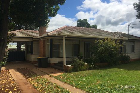 33 Caroline St, Dubbo, NSW 2830