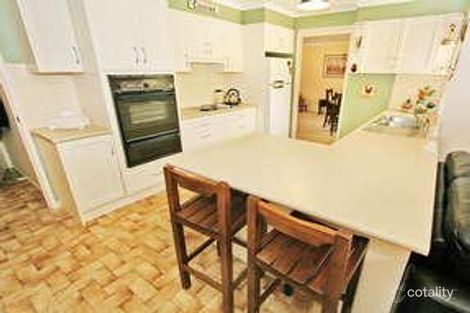 Property photo of 8 Azalea Place Lake Albert NSW 2650