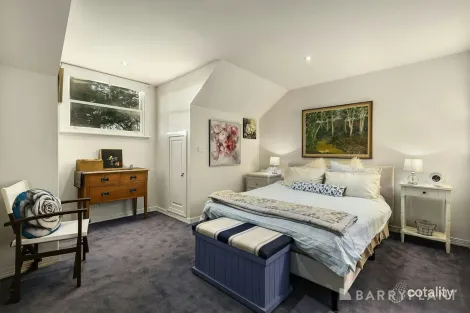Property photo of 5 Mayfair Court Croydon VIC 3136