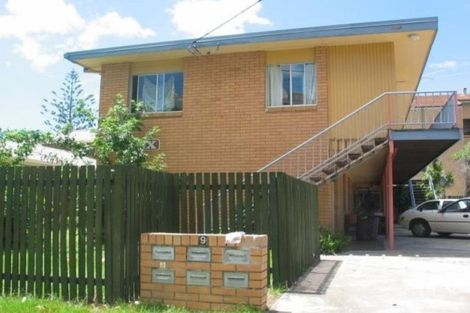 Property photo of 3/9 Surf Parade Broadbeach QLD 4218