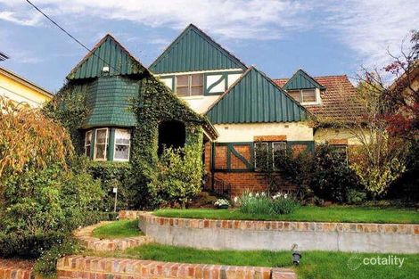 Property photo of 5 Rochester Road Canterbury VIC 3126