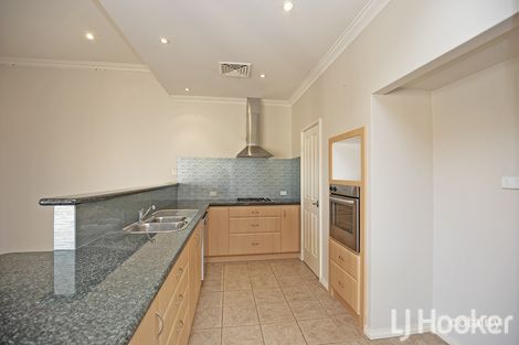 Property photo of 4/5 Westview Parade Wannanup WA 6210