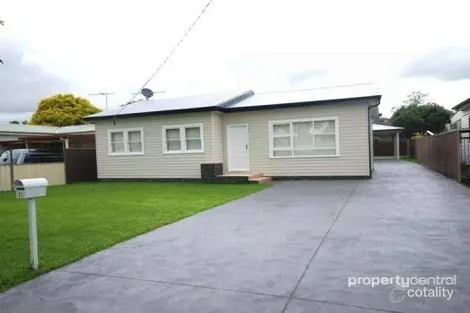 27 Dorothy Cres, Colyton, NSW 2760