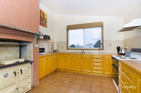 Property photo of 16 Surfers Parade Thirroul NSW 2515