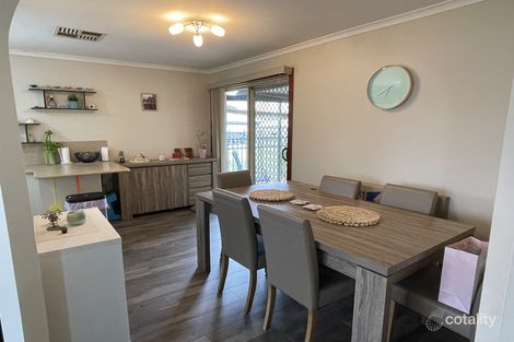 Property photo of 52 Jasmin Crescent Lake Albert NSW 2650