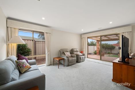 Property photo of 72 Templestowe Avenue Conder ACT 2906