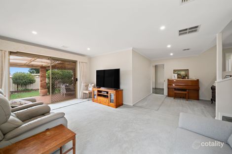 Property photo of 72 Templestowe Avenue Conder ACT 2906