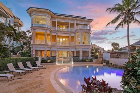 120 Prince Edward Pde, Scarborough, QLD 4020