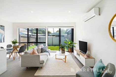 Property photo of 16 Royal Road Braybrook VIC 3019