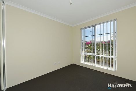Property photo of 30 Clarendon Circuit Lakelands WA 6180