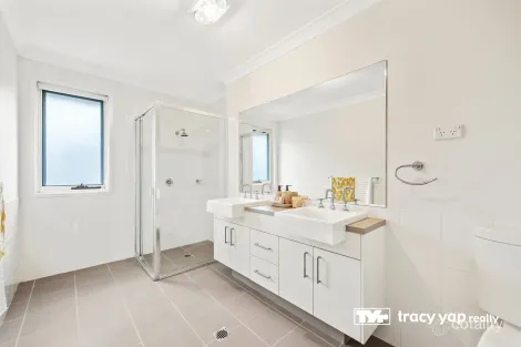 Property photo of 23 Avondale Way Eastwood NSW 2122