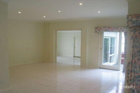 Property photo of 11 Marianne Way Doncaster VIC 3108