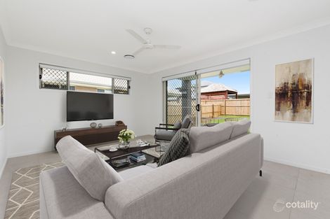 119 Lakeview Prom, Newport, QLD 4020