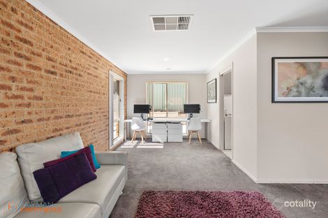 Property photo of 25 Dobell Circuit Conder ACT 2906