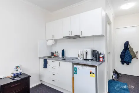 Property photo of 7/14 Sandpiper Place Frankston VIC 3199