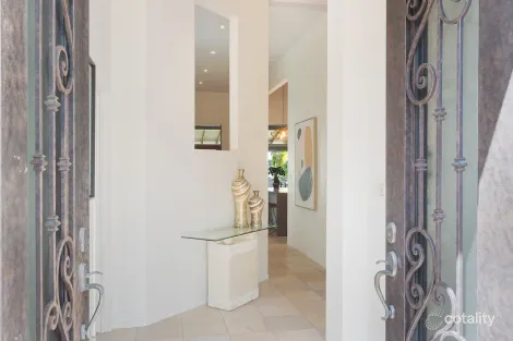 Property photo of 56 Boswell Terrace Wynnum QLD 4178