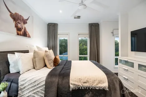 Property photo of 10 Apple Grove Coromandel Valley SA 5051