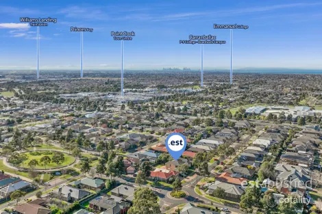 Property photo of 32 Miles Franklin Boulevard Point Cook VIC 3030