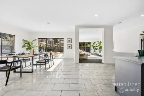 Property photo of 32 Miles Franklin Boulevard Point Cook VIC 3030