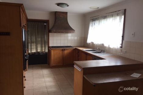 Property photo of 104 Racecourse Road Pakenham VIC 3810