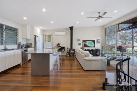 Property photo of 637 Beechmont Road Lower Beechmont QLD 4211