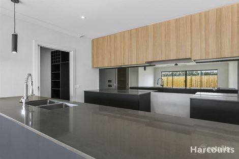 Property photo of 36 Meadowbrook Crescent Warragul VIC 3820