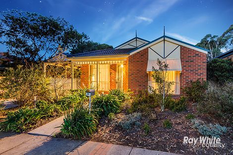 Property photo of 4 Banyalla Drive Cranbourne West VIC 3977