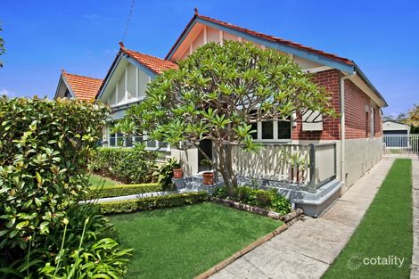 146 Gordon Ave, Hamilton South, NSW 2303