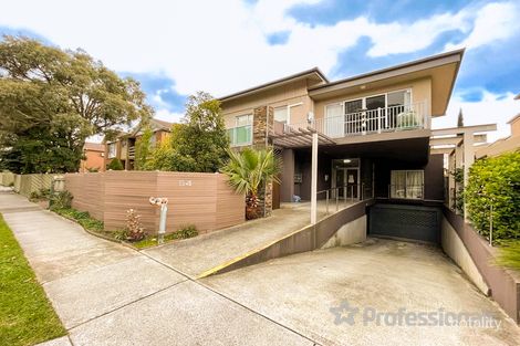 Property photo of 1/54 Kanooka Grove Clayton VIC 3168