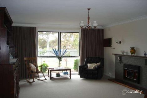 Property photo of 35 Echuca Road Mooroopna VIC 3629