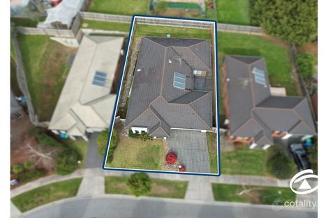 Property photo of 16 Sing Crescent Berwick VIC 3806