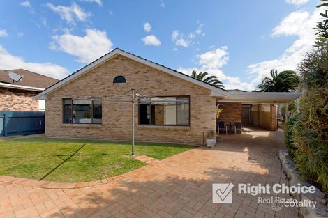 Property photo of 30 Minda Crescent Oak Flats NSW 2529