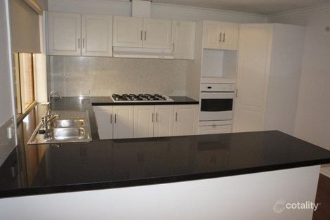 Property photo of 32 Hanbury Court Oakden SA 5086