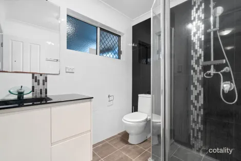 Property photo of 60 Candytuft Place Calamvale QLD 4116