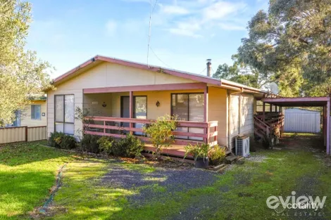 Property photo of 68 Scenic Drive Cowes VIC 3922