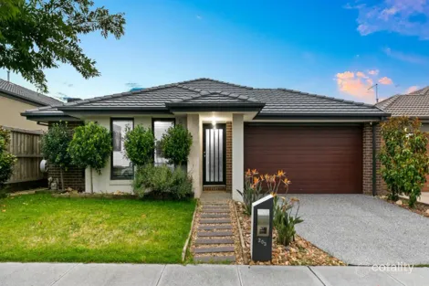 203 Heather Gr, Clyde North, VIC 3978