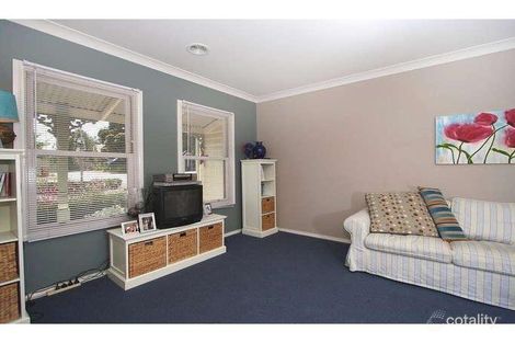 Property photo of 27 Caversham Terrace Lynbrook VIC 3975