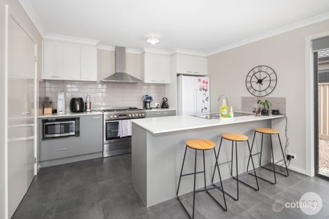 Property photo of 21 Yorkdale Boulevard Winter Valley VIC 3358