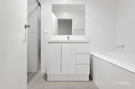 Property photo of 17 Hugh Gilchrist Street Casey ACT 2913