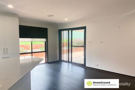 Property photo of 10 Dalgarno Close Oxley ACT 2903