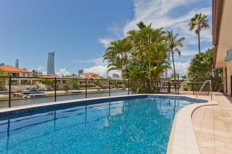 121 Amalfi Dr, Surfers Paradise, QLD 4217