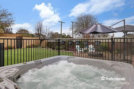Property photo of 2 Clifford Street Hamilton VIC 3300