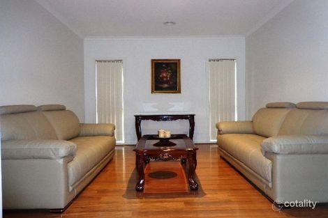 Property photo of 6 Etchell Court Point Cook VIC 3030