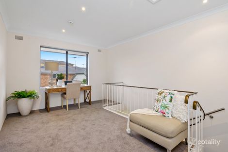 Property photo of 4/35 Lagoon Street Narrabeen NSW 2101