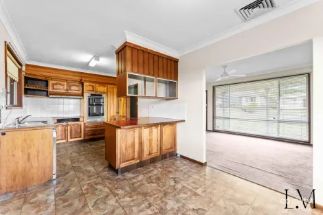 Property photo of 258 McCaffrey Drive Rankin Park NSW 2287